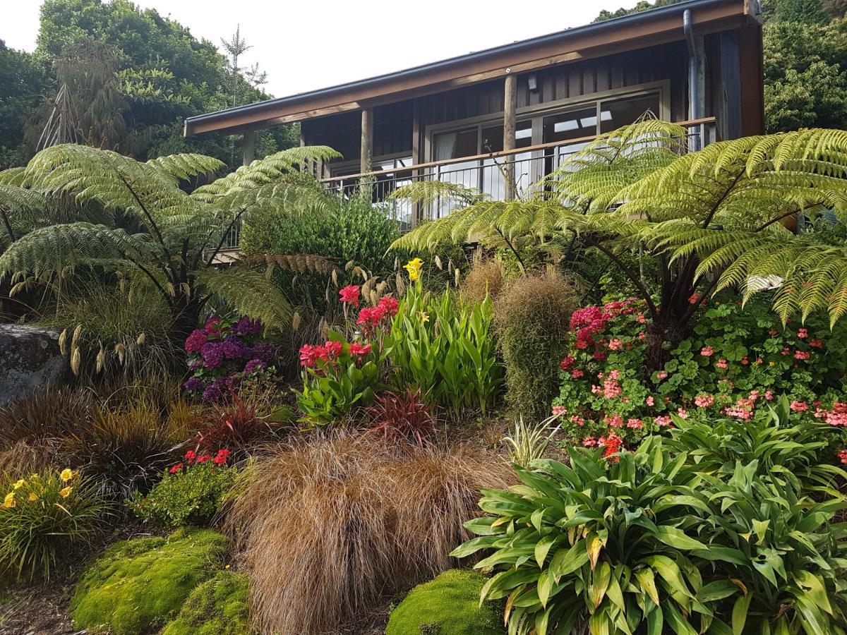 Riverstone Retreat Karamea Dış mekan fotoğraf